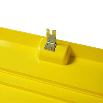 Triangular lock with snap function – lower lid part — Weber