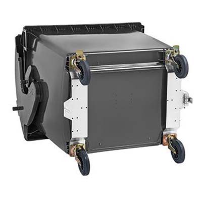 Towing kit coupling multiple 4-wheel plastic waste containers — Weber