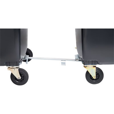 Towing kit coupling detail on 4-wheel waste container — Weber